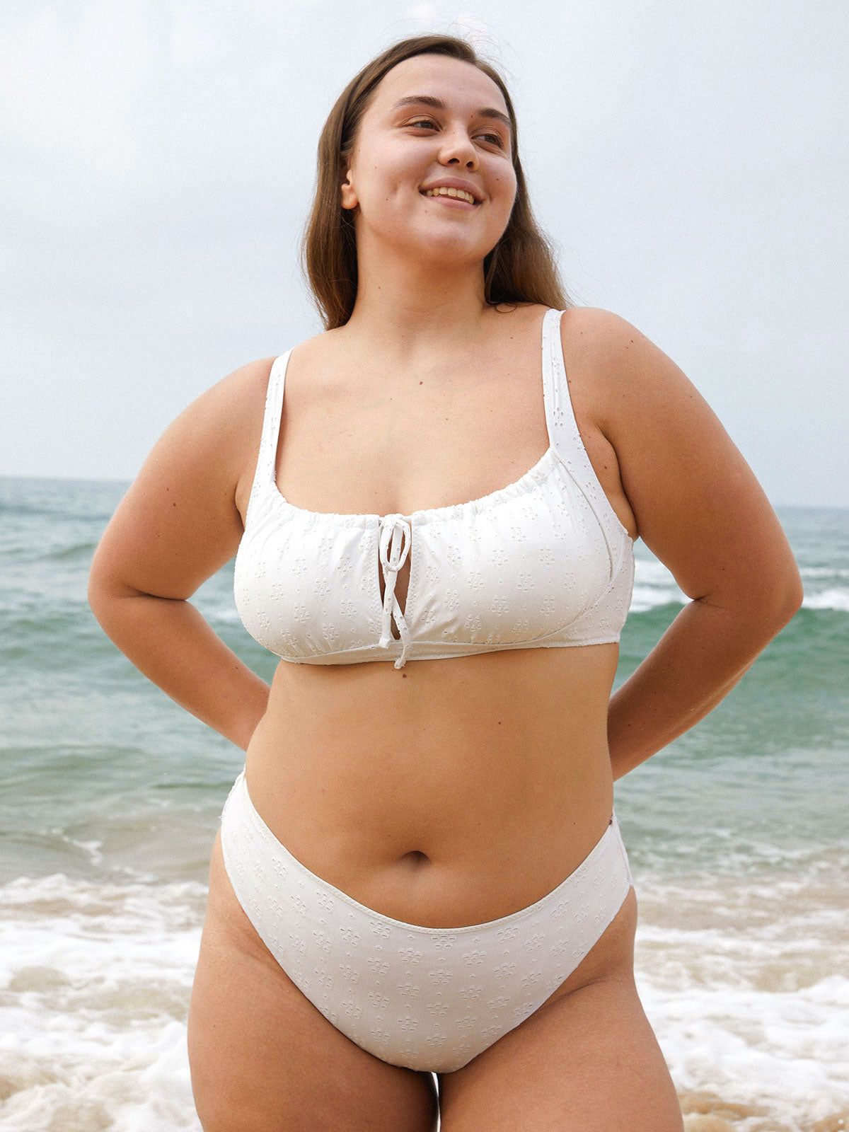 Curvy, Large Bust White Plus Size Bikini Set, Bandeau Bikini Top, Bikini  for Busty Women, Plus Size Swimwear, Plus Size Swimsuit -  Denmark