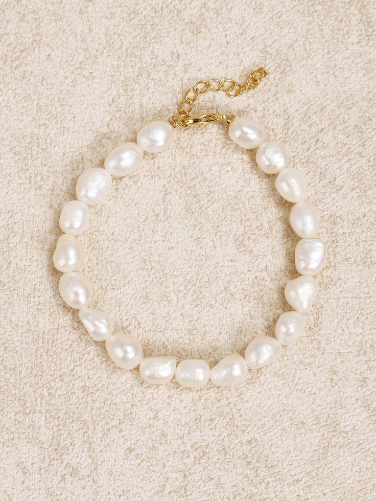 pearl beaded bracelet Off White Sustainable Bracelets - BERLOOK