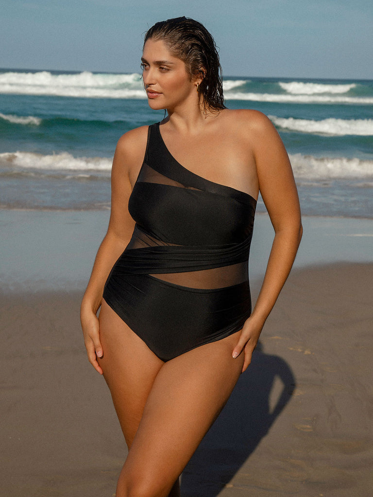 Women Knitted Nylon One Pieces Swimwear Sustainable Plus Size One-Pieces - BERLOOK